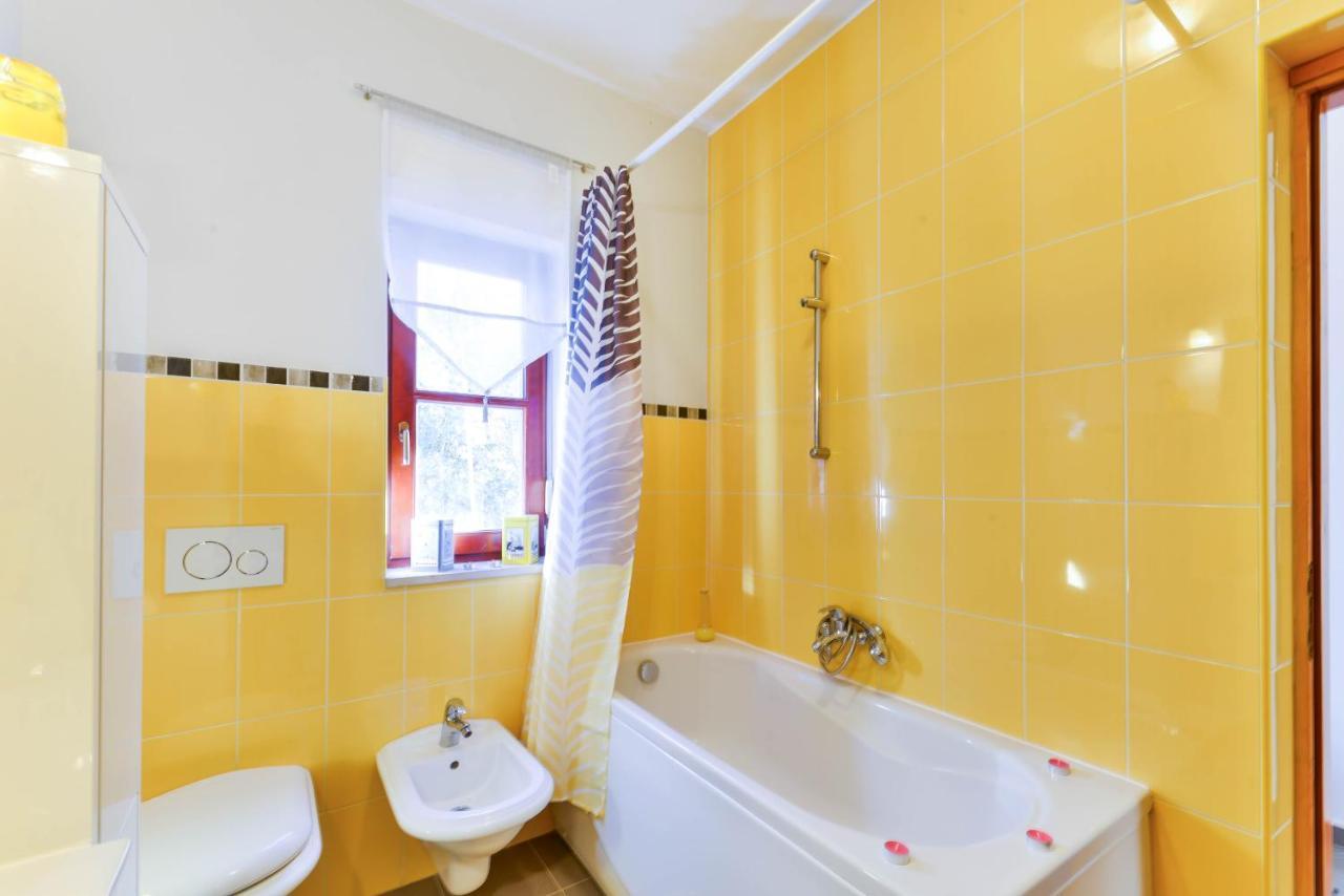 Villa Niko With Private Swimming Pool Zadar Bagian luar foto