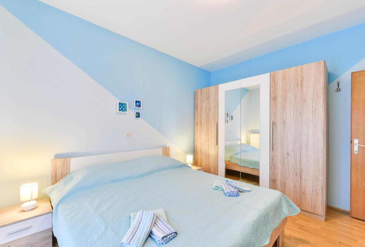 Villa Niko With Private Swimming Pool Zadar Bagian luar foto
